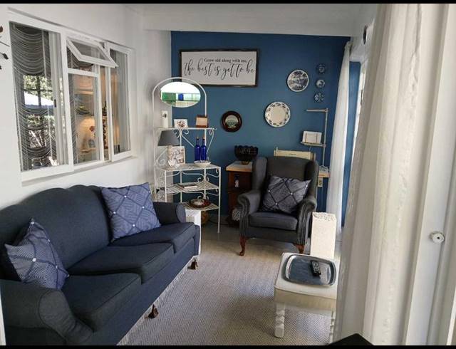 2 BEDROOM HOUSE FOR SALE IN STILBAAI EAST